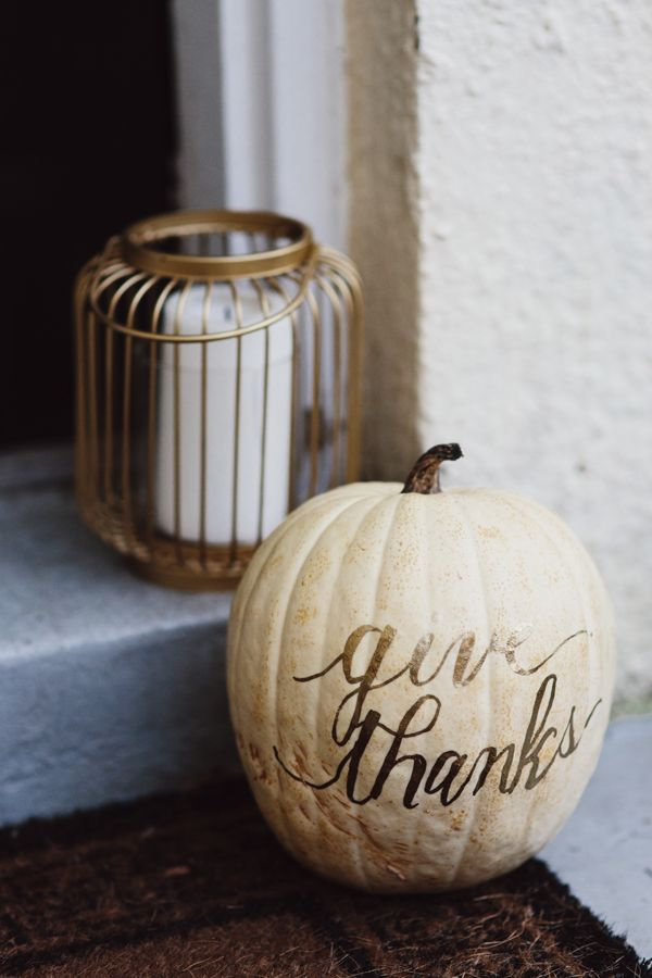 give thanks pumpkin